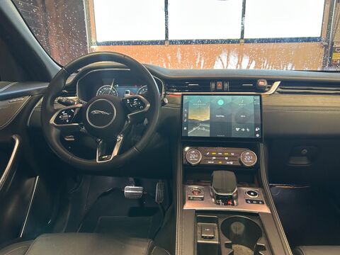 F-PACE 2.0 P400E 404H 300 PHEV 19.2KWH R-DYNAMIC SE AWD BVA 2023 occasion 83600 Fr&eacute;jus