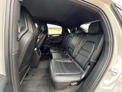 Cayenne COUPE 3.0 E-HYBRID 462H 340ch PHEV 14.1KWH PLATINUM EDITION 2021 occasion 69420 Ampuis