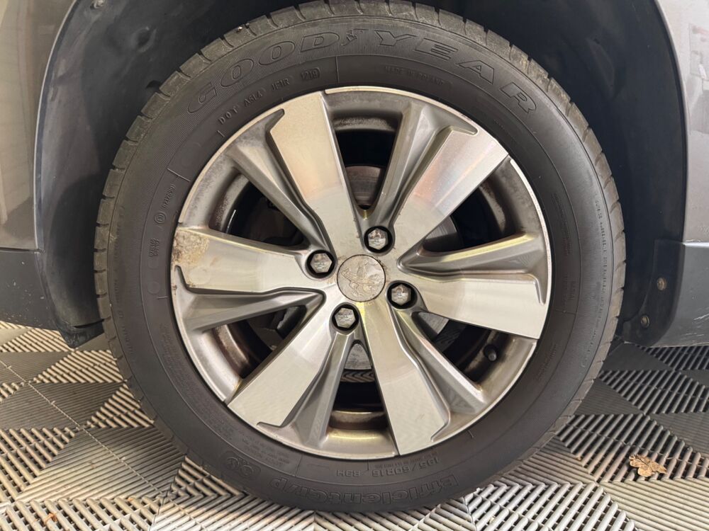 2008 GENERATION-I 1.6 VTI 120 ch ALLURE 2013 occasion 78125 Gazeran