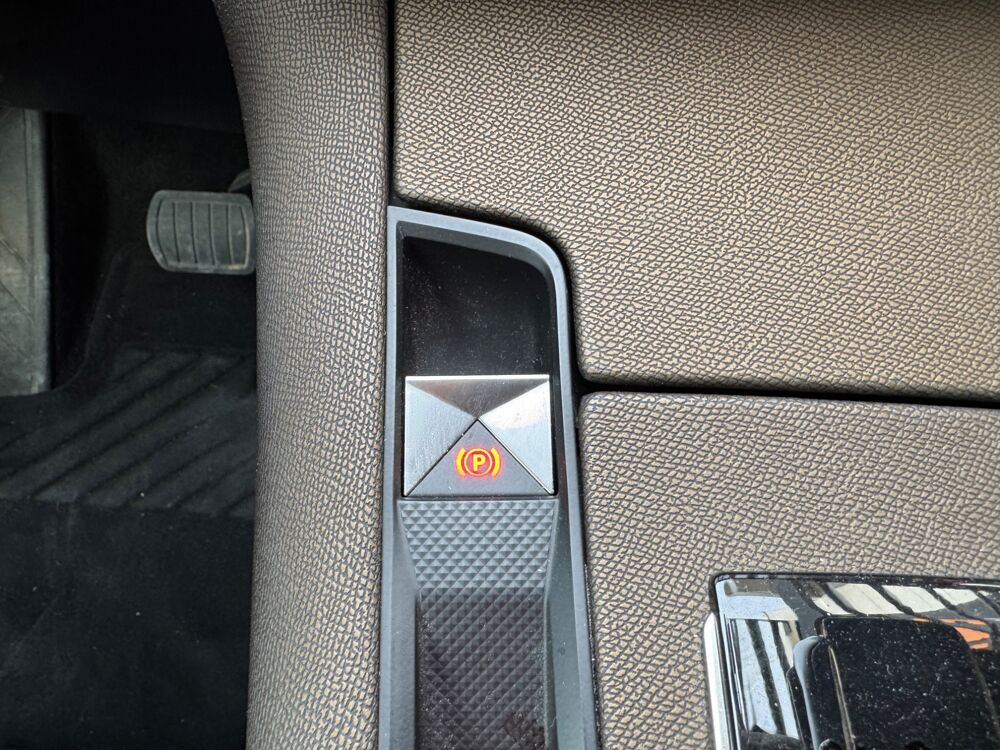 DS3 1.5L BLUEHDI 130ch BUSINESS - APPLE CARPLAY + RADARS AV/AR 2019 occasion 38420 Le Versoud