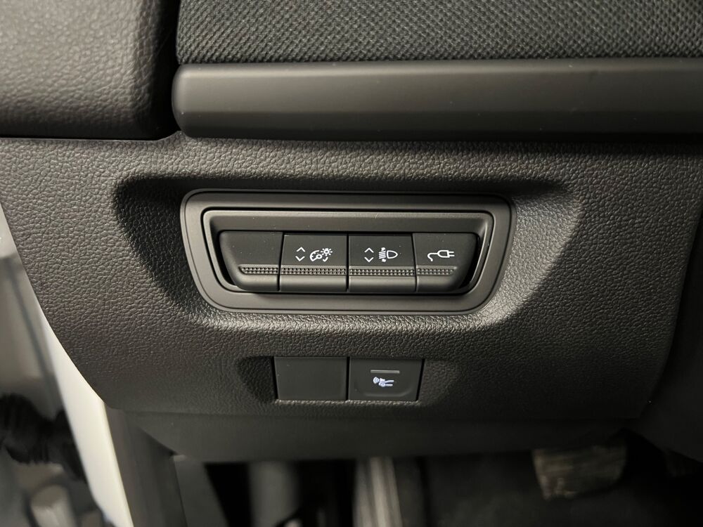 Zo&eacute; R135 E-TECH ZE 52KWH ACHAT-INTEGRAL EQUILIBRE BVA // APPLE C 2022 occasion 44300 Nantes