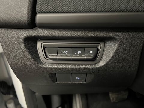 Zo&eacute; R135 E-TECH ZE 52KWH ACHAT-INTEGRAL EQUILIBRE BVA // APPLE C 2022 occasion 44300 Nantes