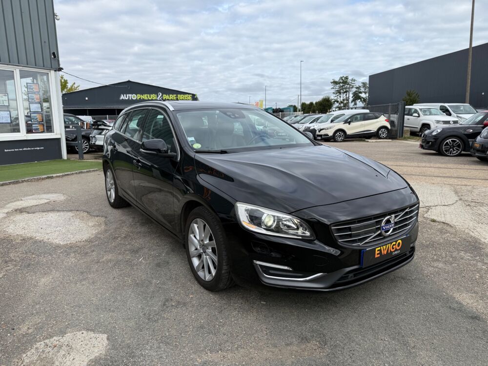 V60 2.0 D4 180Ch XENIUM GEARTRONIC BVA START-STOP - CAM&Eacute;RA DE RE 2014 occasion 27000 &Eacute;vreux