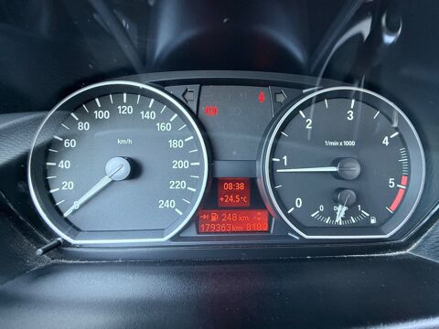 S&eacute;rie 1 CABRIOLET E88 118d 145ch LUXE 2009 occasion 26000 Valence