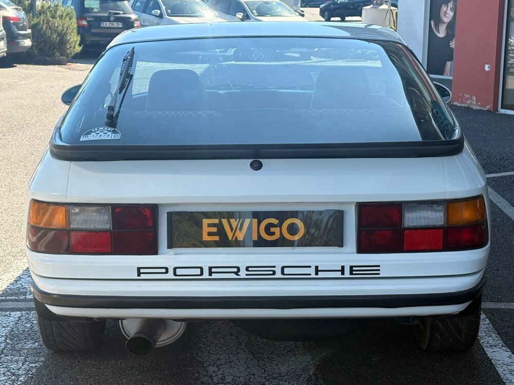 924 2.0 125 ch 1982 occasion 64320 Idron