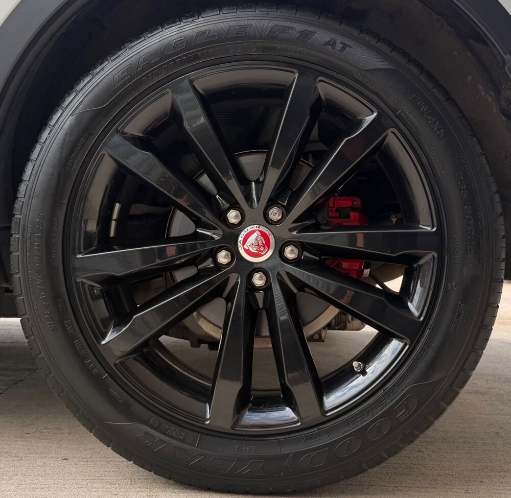 E-PACE 2.0 D180 10CV AWD R-DYNAMIC HSE + SI&Egrave;GES &Eacute;LECTIQUES/CHAUFFAN 2019 occasion 54000 Nancy