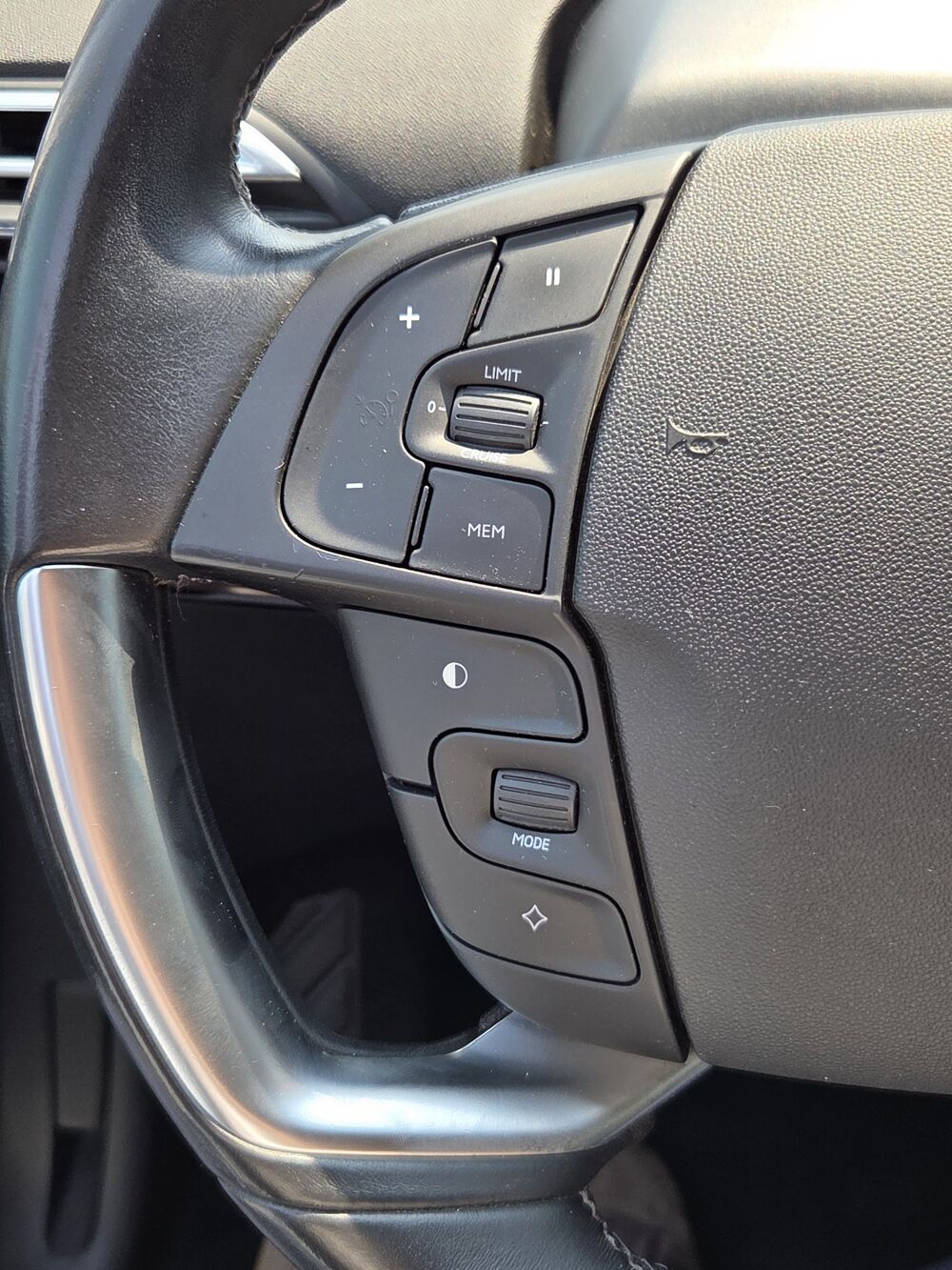 C4 Picasso 1.2 PURETECH 130 ATTRACTION START-STOP 2015 occasion 33210 Maz&egrave;res