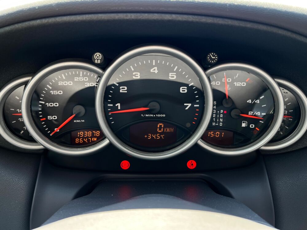 911 996 3.4 300 CARRERA TIPTRONIC-S / IMS REMPLACE 1999 occasion 44220 Cou&euml;ron