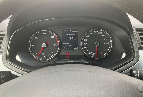 Arona 1.6 TDI 95 URBAN START-STOP - Cam&eacute;ra de recul-Apple carplay 2020 occasion 78410 Flins-sur-Seine