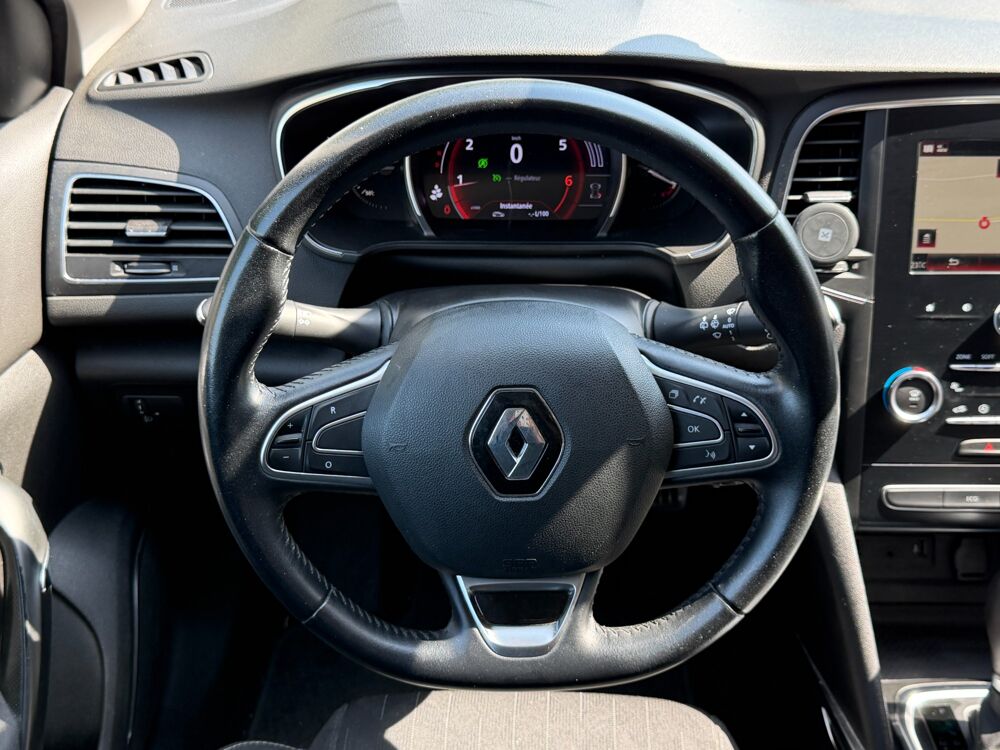 M&eacute;gane IV (4) 1.3 TCE 140 ch LIMITED EDC 2018 occasion 65290 Juillan