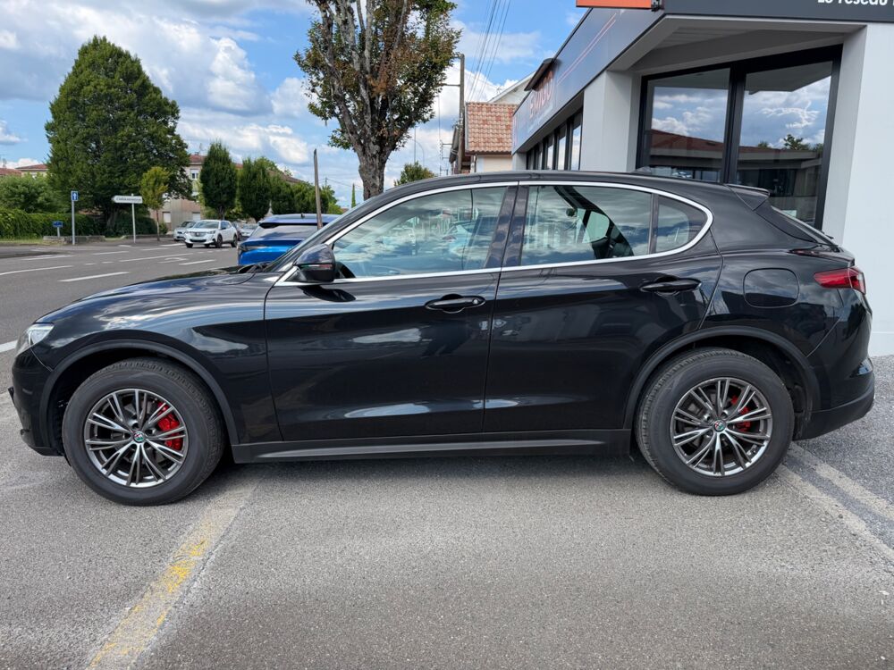 Stelvio 2.2 D 210 CH LUSSO Q4 BVA COURROIE DE DISTRIBUTION OK / CAM&Eacute; 2017 occasion 40000 Mont-de-Marsan