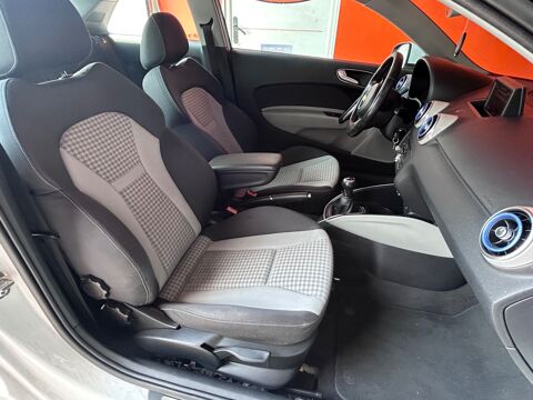 A1 1.6 TDI 105 CH AMBIENTE / TOIT OUVRANT 2011 occasion 47000 Agen