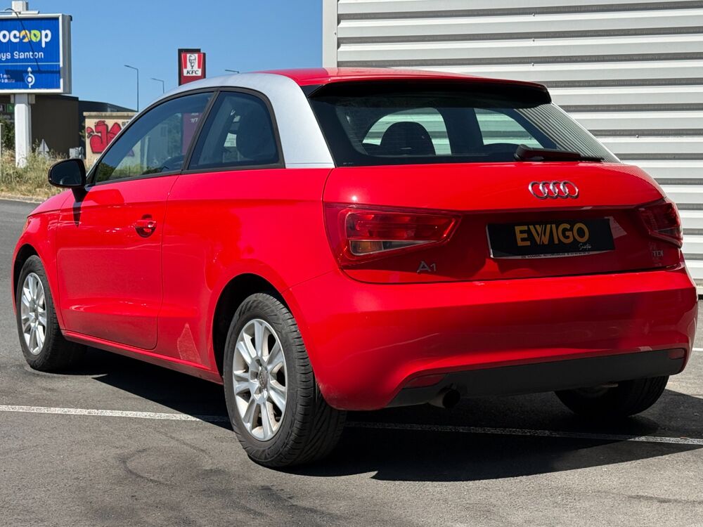 A1 1.6 TDI 90ch AMBIENTE 2013 occasion 17100 Saintes