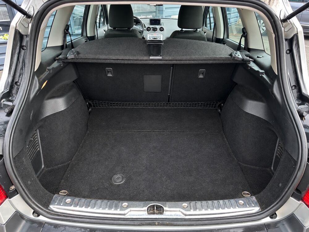 308 SW 1.6 HDI 110CH / BUSINESS / RADAR - GPS - REGULATEUR - CLI 2011 occasion 44220 Cou&euml;ron