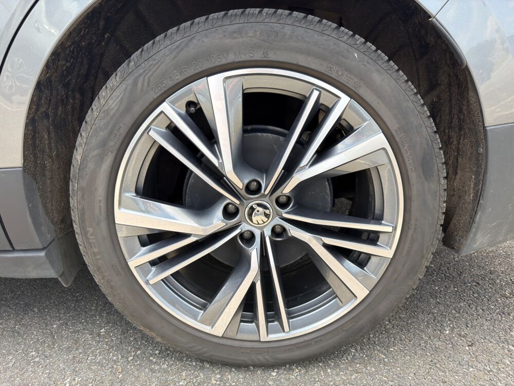 Enyaq 80X 265 ch 82 kWh 4X4 SPORTLINE 2024 occasion 64320 Idron