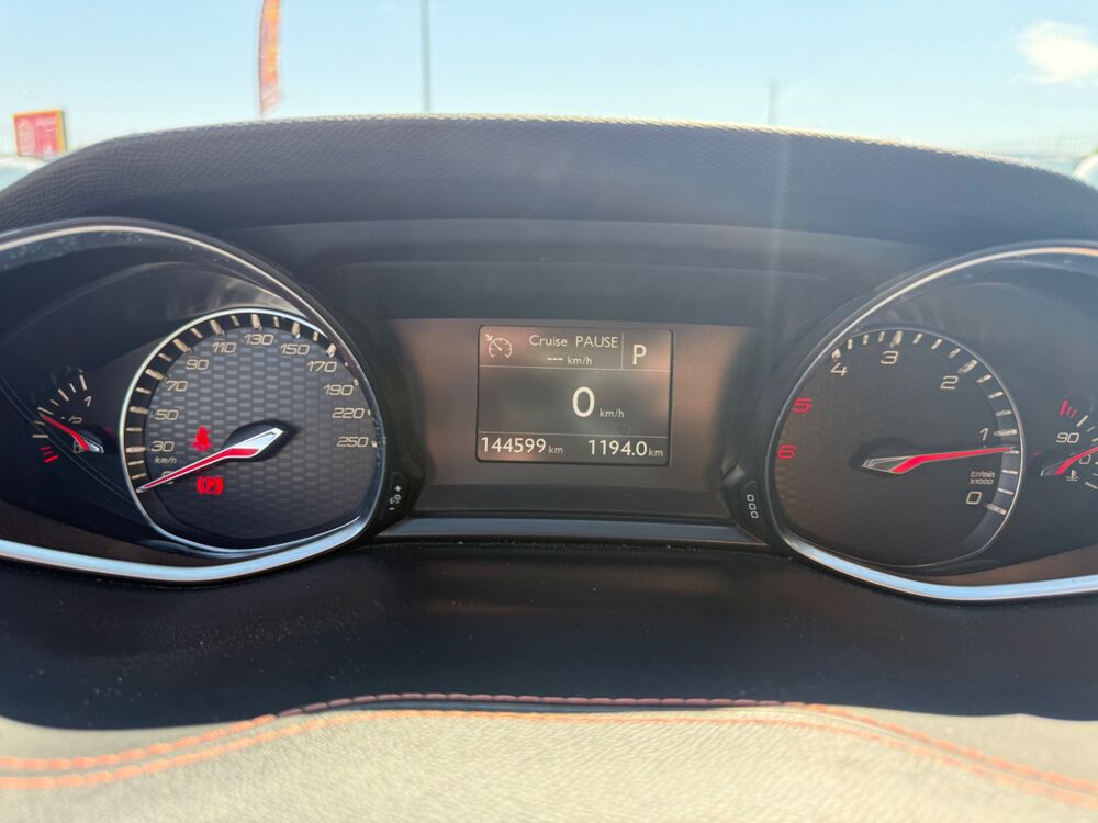 308 GENERATION-II 2.0 BLUEHDI 180ch GT BVA - CARPLAY/ANDROID AUT 2015 occasion 27000 &Eacute;vreux