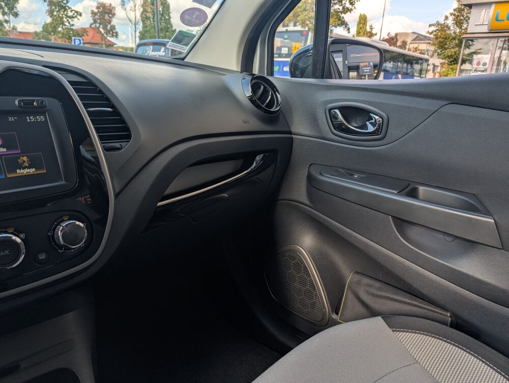Captur 0.9 TCE 90ch COOL GREY - CLIM REGULATEUR - CARPLAY POSSIBILE 2017 occasion 57600 Forbach