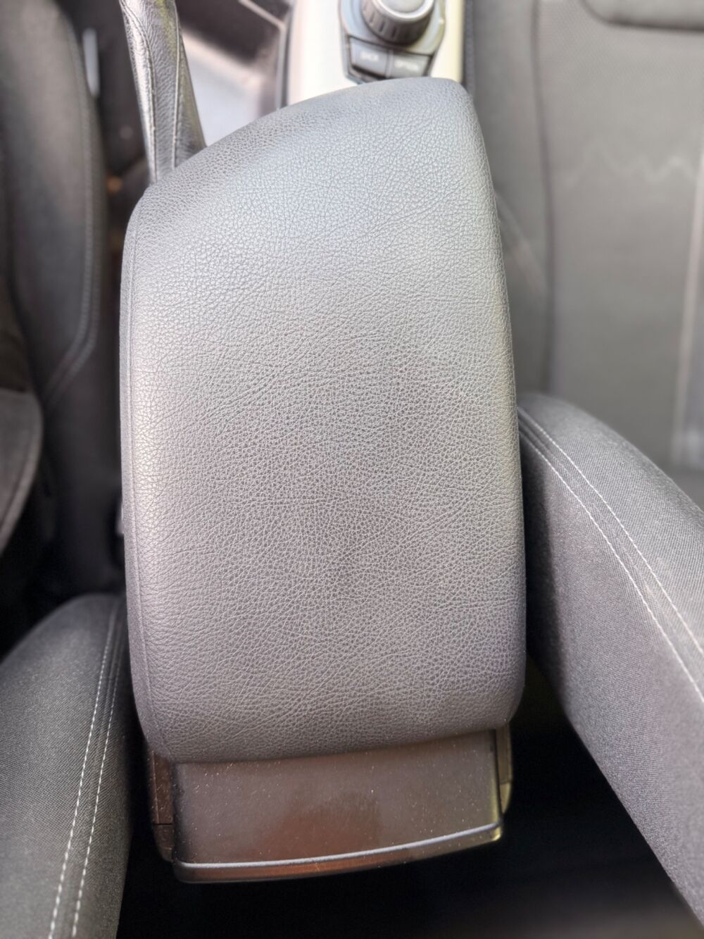 S&eacute;rie 1 1.5 118 I 135CH BVA - TOIT OUVRANT - BLUETOOTH - MODE SPORT 2016 occasion 76150 Saint-Jean-du-Cardonnay