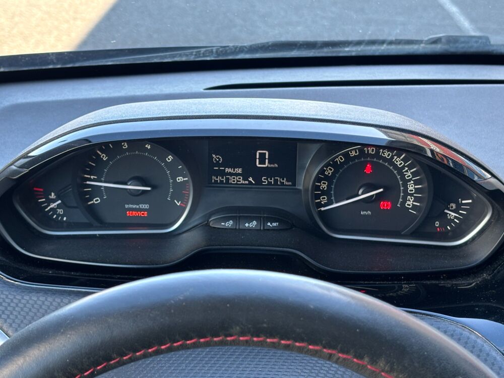 208 I 1.2 VTI 82 ch STYLE - COURROIE REMPLAC&Eacute;E 2016 occasion 64320 Idron