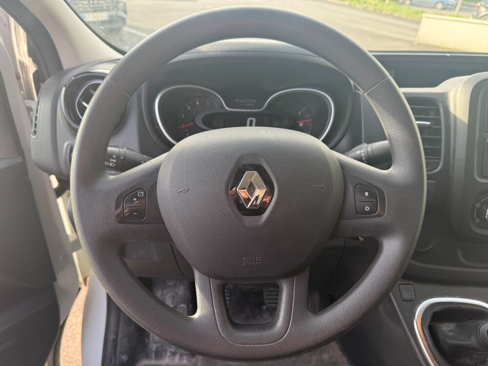 Trafic FOURGON 2.0 DCI 120 L2H1 CONFORT 2021 occasion 17100 Saintes