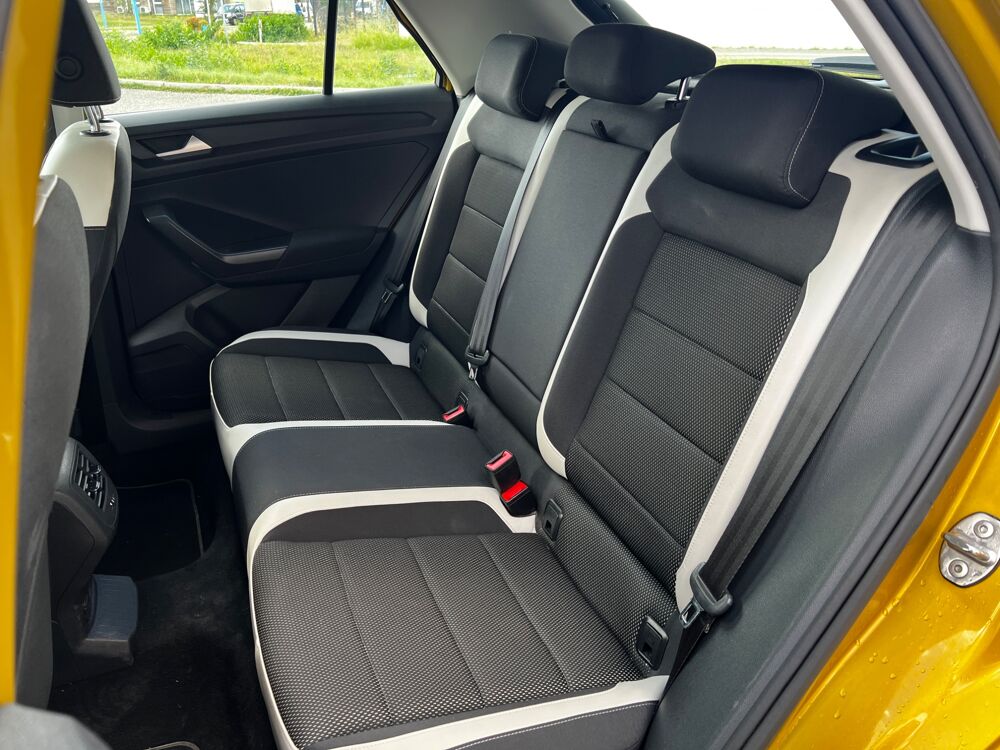 T-ROC 1.5 TSI 150 CH EVO CARAT / CAR PLAY + ATTELAGE 2018 occasion 47000 Agen