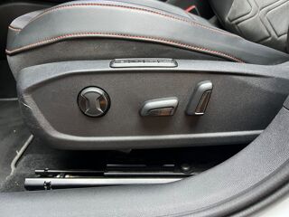 Leon 1.4 TSI E-HYBRID 204H 150 PHEV HYBRID 13KWH FR BVA // TOIT O 2021 occasion 33320 Eysines