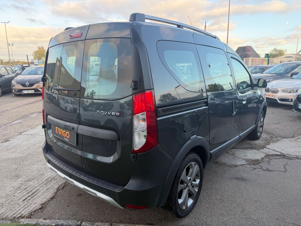 Dokker COMBI STEPWAY 1.5 DCI 90Ch - 1&Egrave;RE MAIN - CLIMATISATION - REG 2016 occasion 27000 &Eacute;vreux