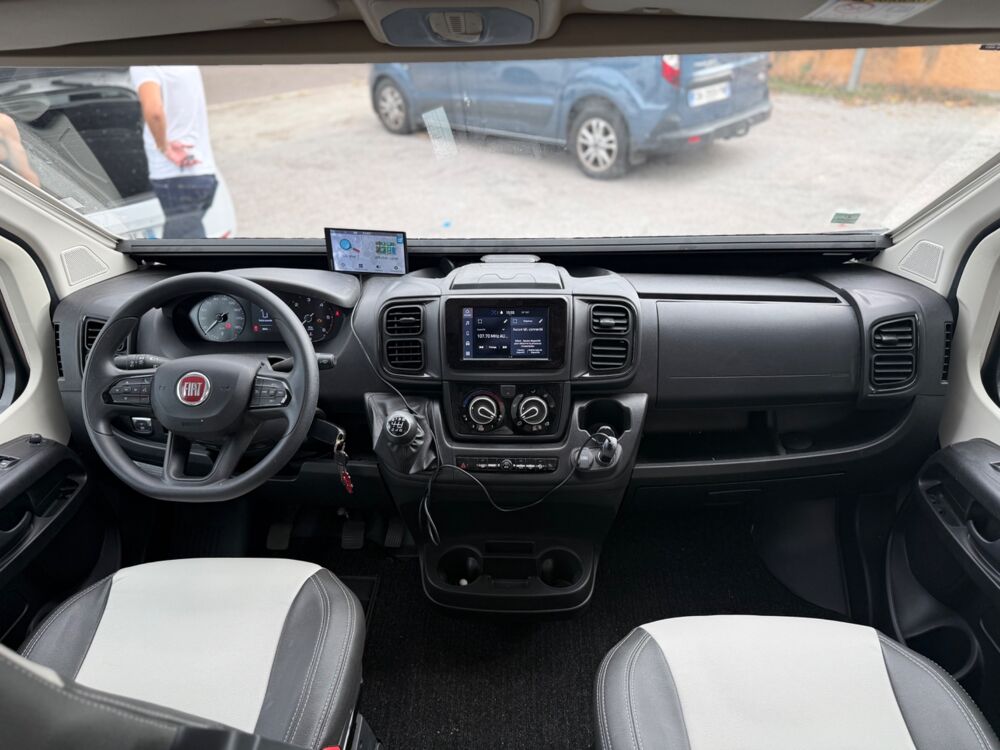 Divers BENIMAR BENIVAN 144 35L 2.2L MJET 140 CH EURO6 AUVENT GONFLA 2023 occasion 25000 Besan&ccedil;on