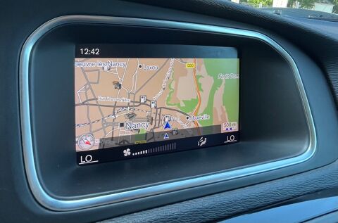 V40 II (2) 1.5 T2 122 MOMENTUM GEARTRONIC 6 + CARPLAY + TOIT PAN 2018 occasion 54000 Nancy