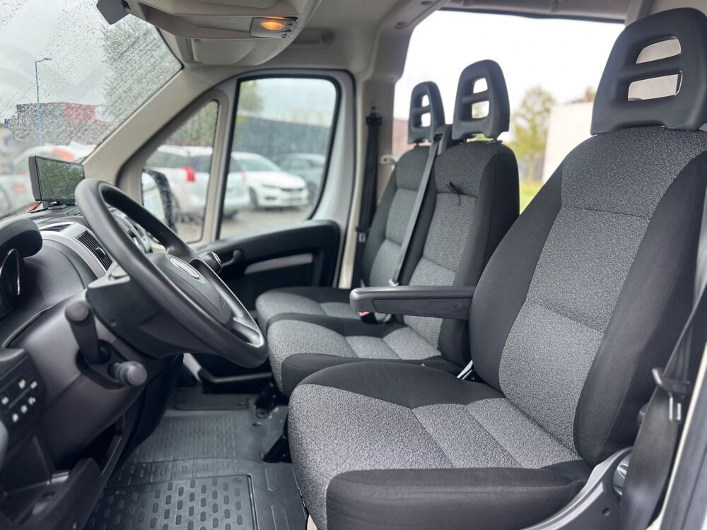 Ducato COMBI MAXI 2.3 MJT 140 CH 40 MJT / 8 PLACES / ATTELAGE 2020 occasion 47000 Agen