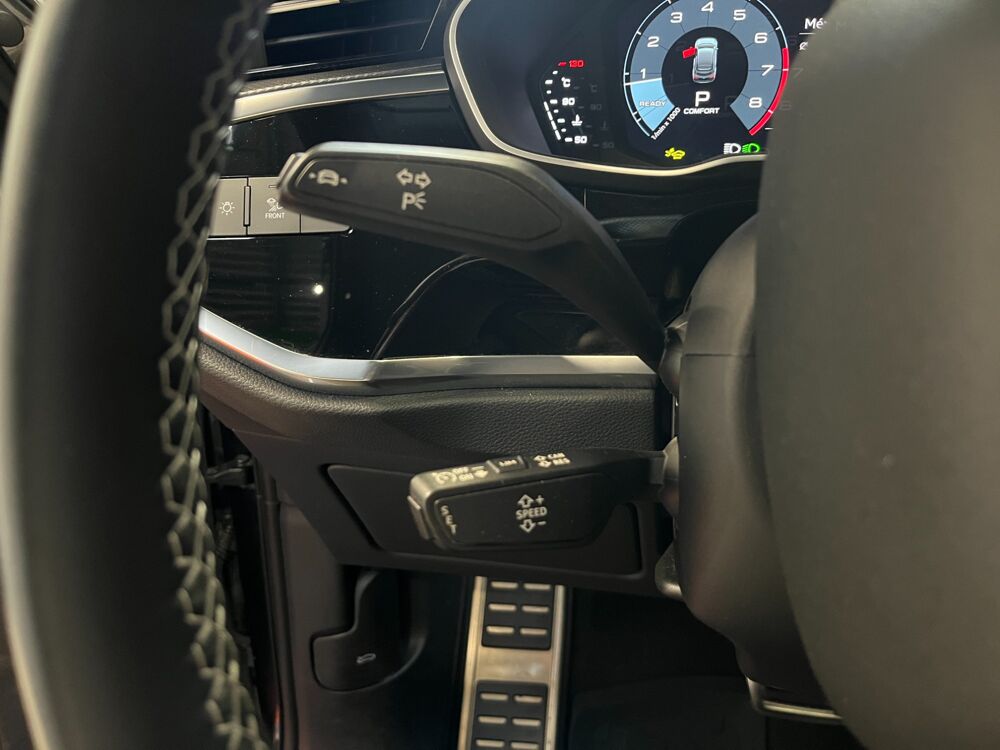 Q3 SPORTBACK S-LINE / TOIT OUVRANT / 1.5 35 TFSi 150 S-TRONIC B 2024 occasion 33260 La Teste-de-Buch