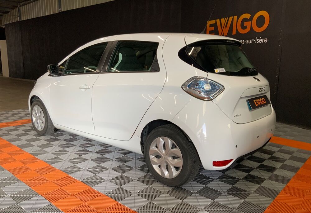 Zo&eacute; R90 ZE 90 40KWH ACHAT INT&Eacute;GRALE LIFE BVA SOH 86% 2018 occasion 26100 Romans-sur-Is&egrave;re