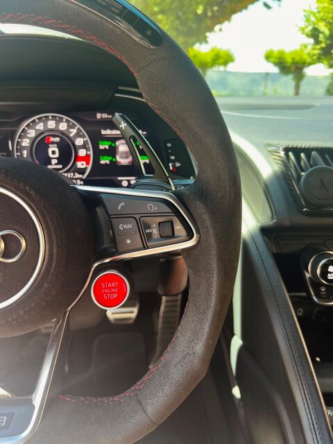 R8 RWS 5.2L V10 FSI 680CV S-TRONIC / PACK AUDI SPORT COMOLET / 2017 occasion 74600 Seynod