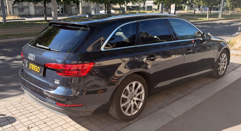 A4 2.0 TDi 150 BUSINESS LINE S-TRONIC BVA 2017 occasion 33100 Bordeaux