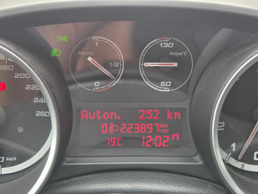 Giulietta 1.4 T 105 Ch IMPRESSION DISTRIBUTION FAITE 2015 occasion 33210 Maz&egrave;res