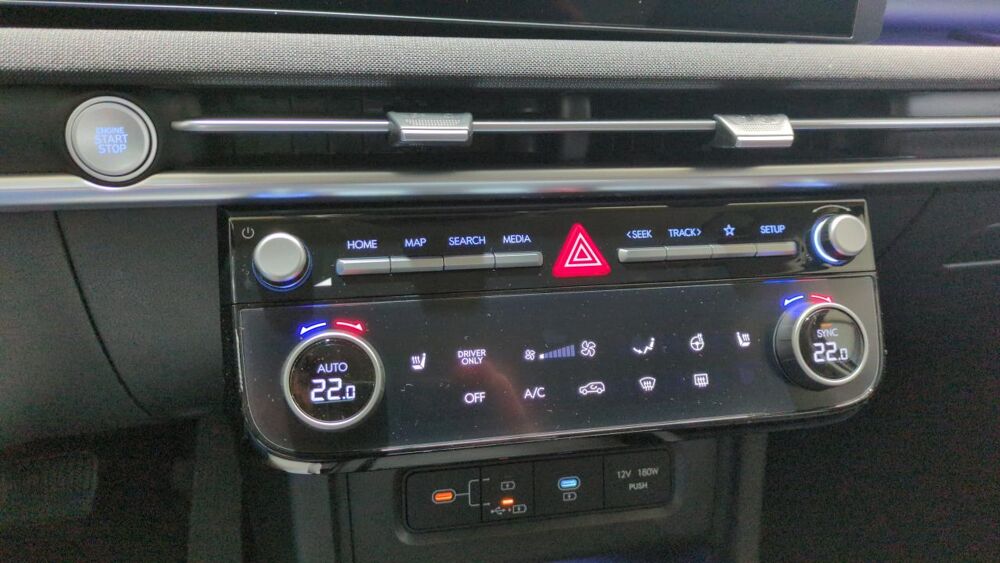 Tucson 1.6 T-GDI 239ch HYBRID BVA6 CREATIVE + HAYON MAINS LIBRES + 2026 occasion 37100 Tours