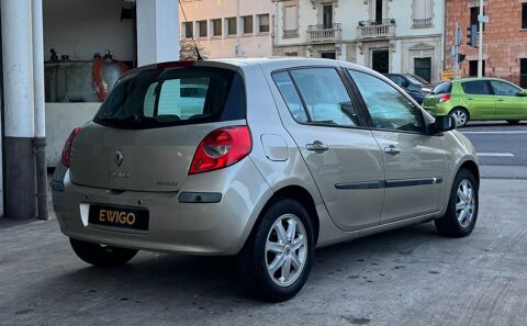 Clio 1.5 DCI 105 + CLIM + RADAR ARRIERE + D&Eacute;MARRAGE SANS CL&Eacute; 2007 occasion 54000 Nancy