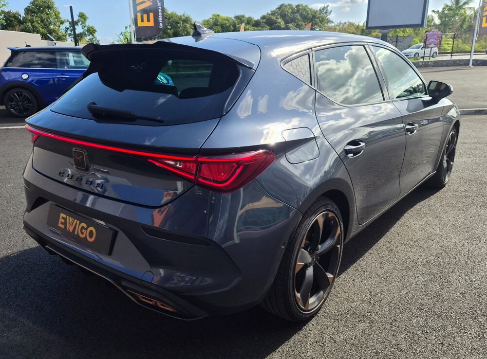 Leon 1.4 E-HYBRID 204H 150 CH HYBRID PHEV 12.8KWH V DSG BVA + CAM 2023 occasion 97410 Saint-Pierre