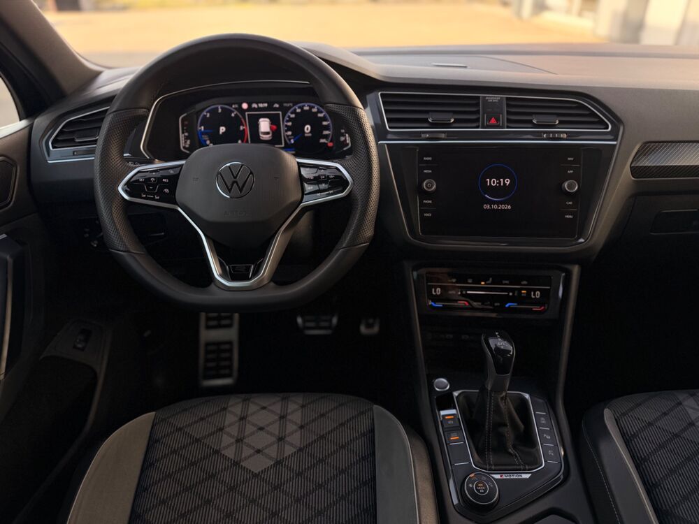 Tiguan 2.0 TDI 150ch BLACK R-LINE 4MOTION DSG BVA GARANTIE CONSTRUC 2020 occasion 25300 Pontarlier