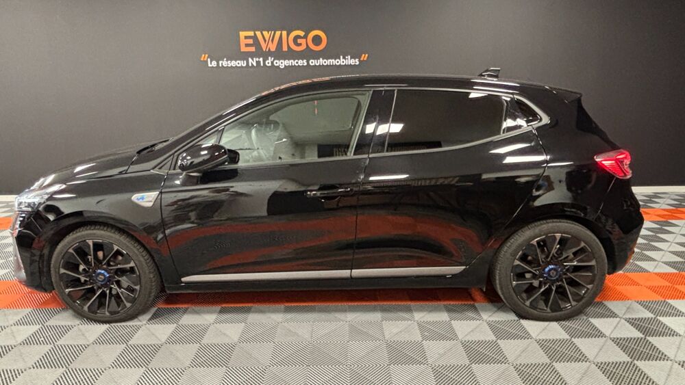 Clio E-TECH FULL HYBRID 145CH GSR2 ESPRIT ALPINE 2024 occasion 34430 Saint-Jean-de-V&eacute;das