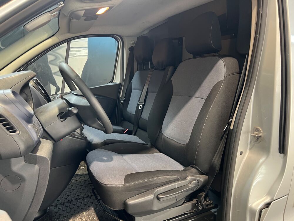 Vivaro FOURGON REFRIGERE - TVA RECUPERABLE 1.6 CDTI 125 L1H1 LIMITE 2017 occasion 33610 Cestas