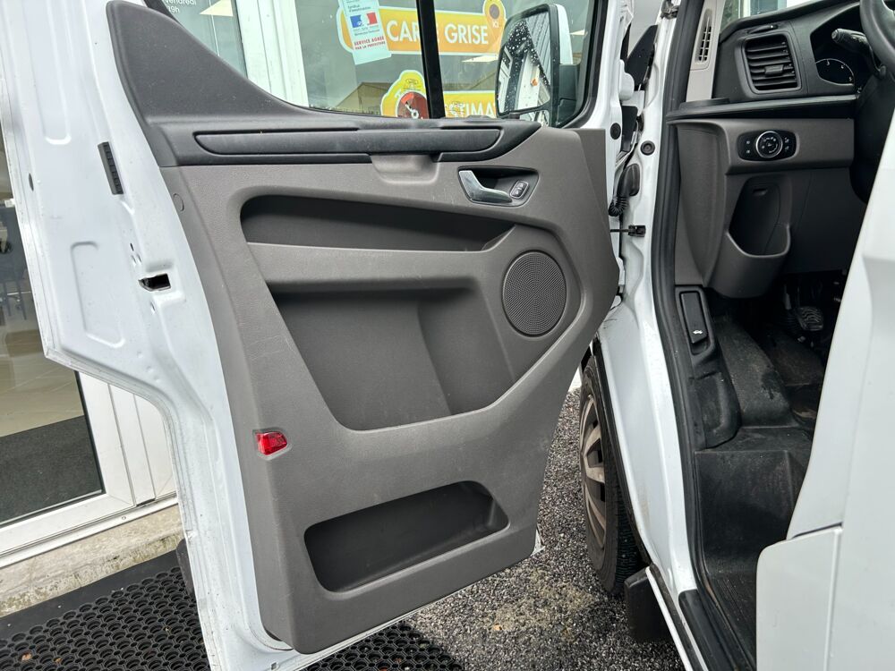 Transit Custom FOURGON 300 L1H1 2.0 ECOBLUE 130ch TREND BUSINESS / ENTRETIE 2023 occasion 64122 Urrugne