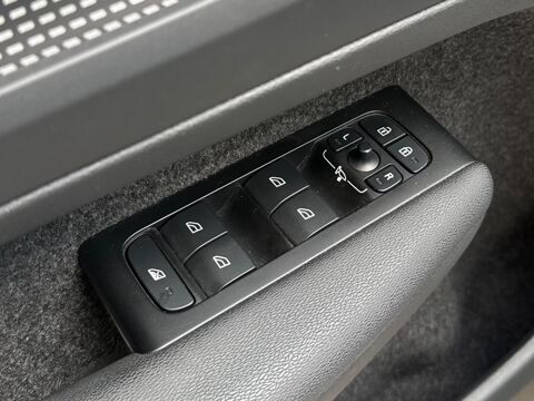 XC40 1.5 T4 211H 130 TWIN-ENGINE RECHARGE PHEV HYBRID R-DESIGN 2W 2022 occasion 54000 Nancy