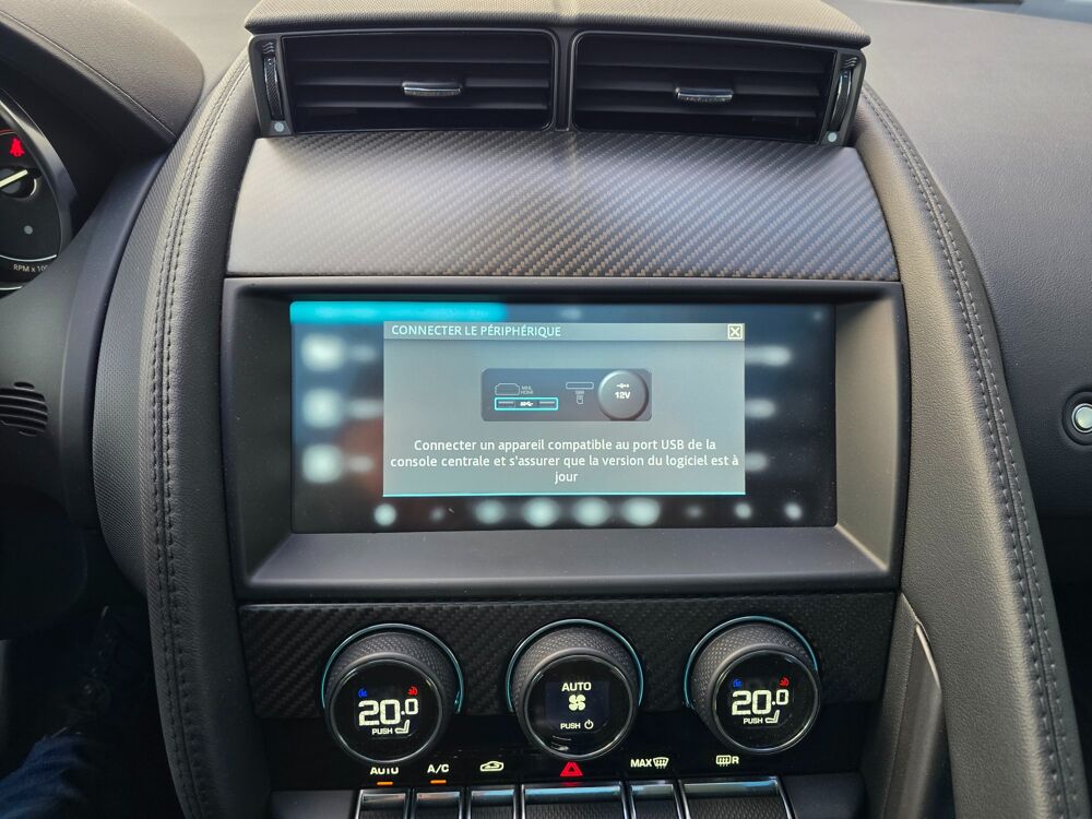 F-Type 3.0 V6 SURALIMENTE 380ch R-DYNAMIC AWD MERIDIAN/TOIT PANORAM 2018 occasion 68170 Rixheim
