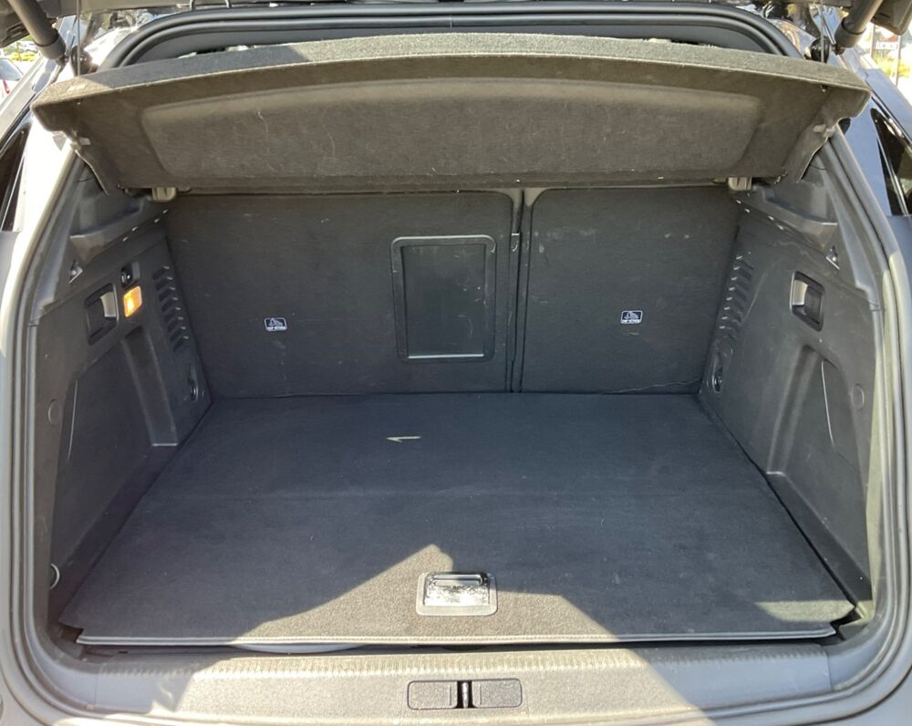 3008 GENERATION-II 1.6 HYBRID4 300H 200 PHEV GT PACK 4X4 E-EAT BV 2021 occasion 78410 Flins-sur-Seine