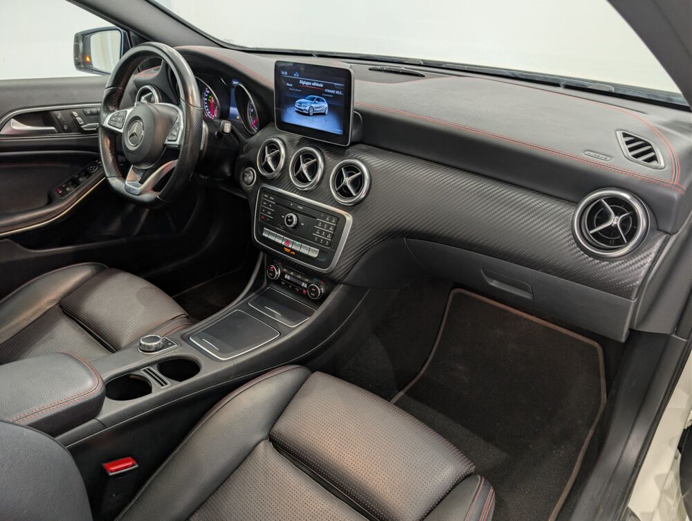 Classe A 220d 177ch FASCINATION 7G-DCT PACK AMG 2018 occasion 90160 Bessoncourt