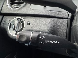 Classe C 2.2 220 CDI 170 BLUEEFFICIENCY AVANTGARDE BVA 2013 occasion 38420 Le Versoud