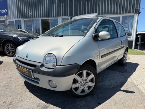Twingo 1.2 75CH PRIVILEGE - TOIT OUVRANT PANORAMIQUE - VITRES AV EL 2004 occasion 27000 &Eacute;vreux