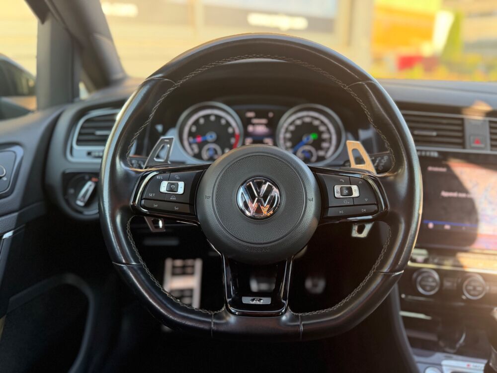 Golf R 2.0TSI 310 4MOTION DSG7 BVA - LIGNE APR - ENTRETIEN VOLKSW 2018 occasion 26000 Valence