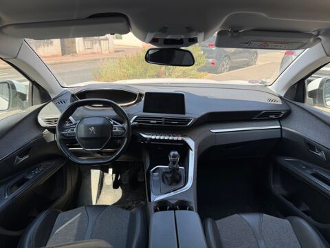 5008 GENERATION-II 1.2 PURETECH 130 ALLURE START-STOP 2019 occasion 69150 D&eacute;cines-Charpieu